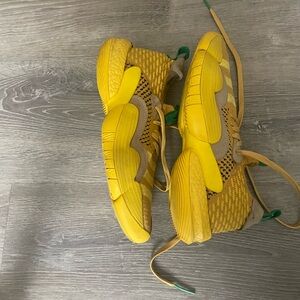 Trey young shoes men’s 8.5